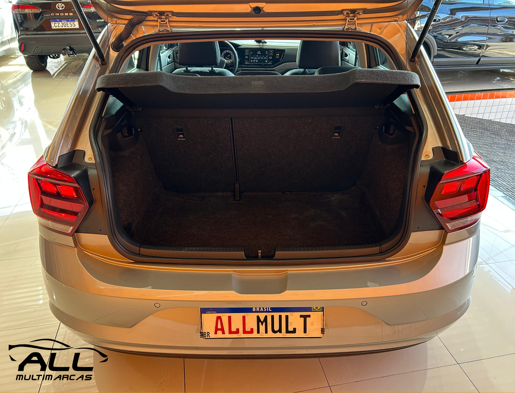 Volkswagen Polo Hatch Prata