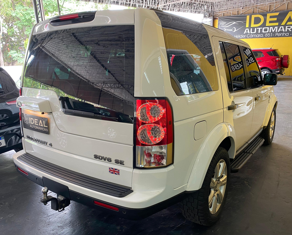 Land Rover Discovery 4 Branco