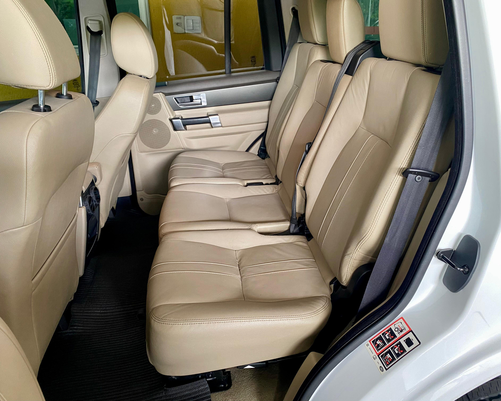 Land Rover Discovery 4 Branco