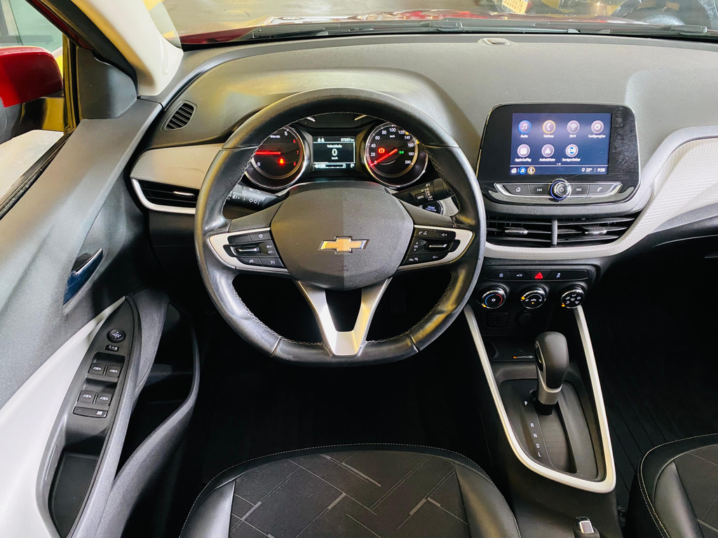 Chevrolet Onix Sedan Vermelho
