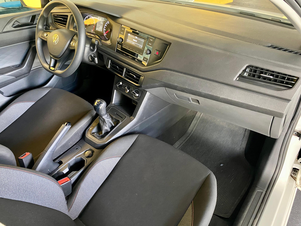 Volkswagen Polo Branco