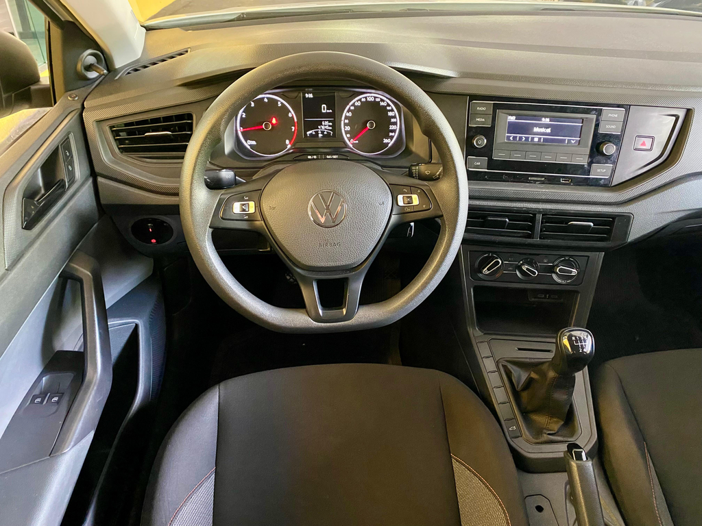 Volkswagen Polo Branco