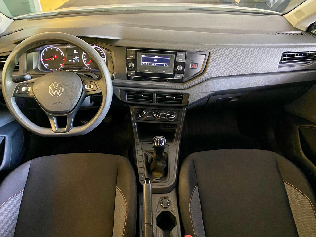 Volkswagen Polo Branco