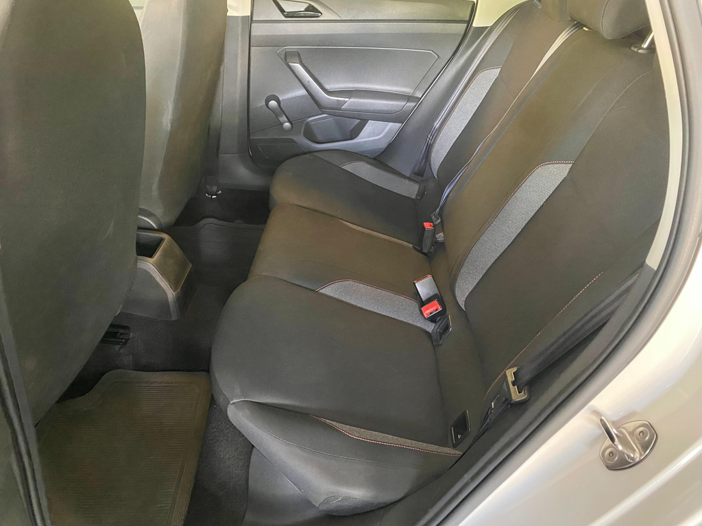 Volkswagen Polo Branco
