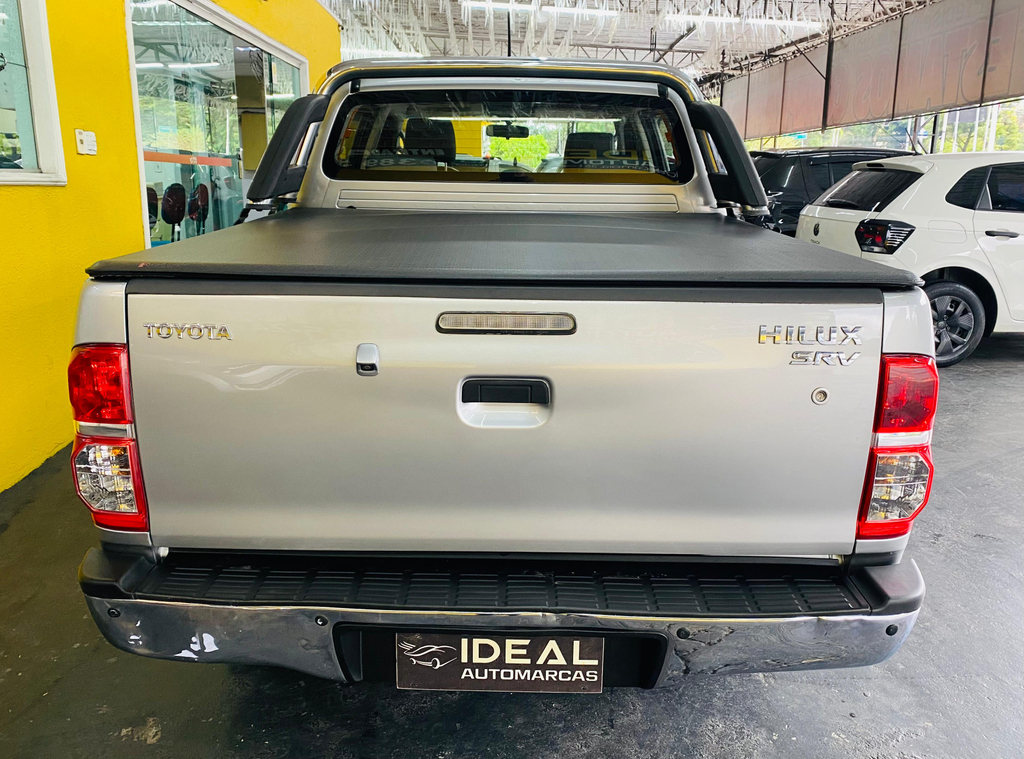 Toyota Hilux Cabine Dupla Prata