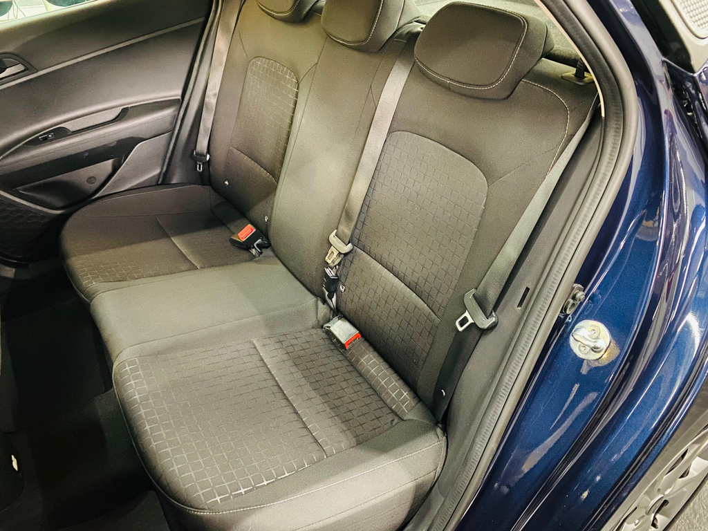 Hyundai HB20 Azul