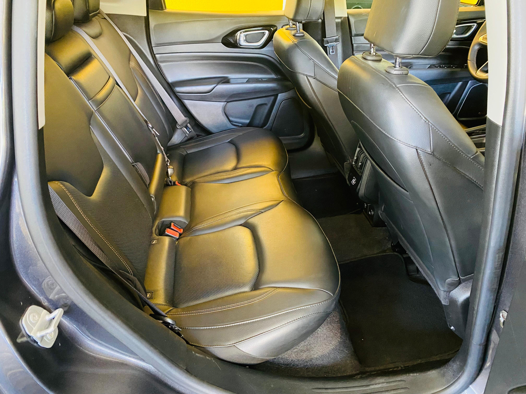 Jeep Compass Cinza