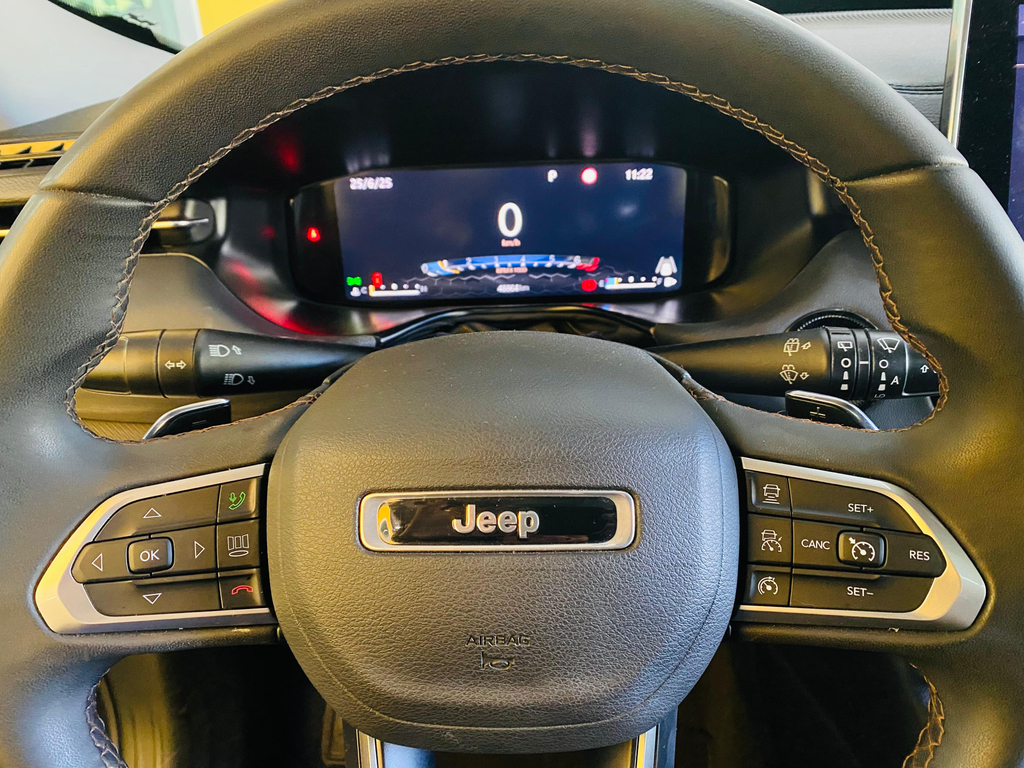 Jeep Compass Cinza