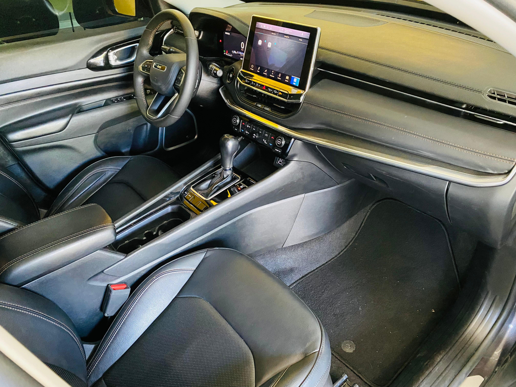 Jeep Compass Cinza