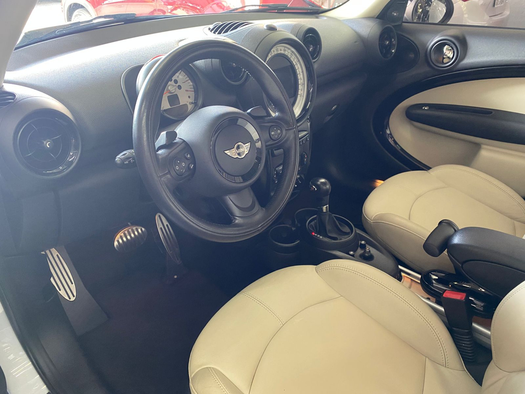 Mini Countryman Branco