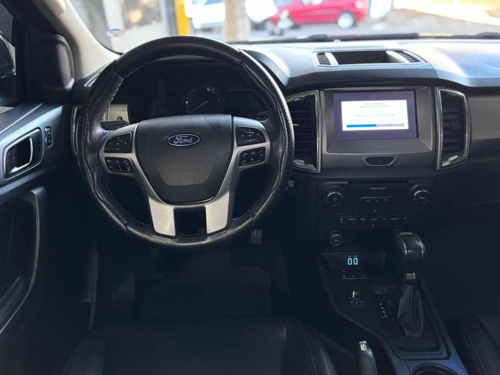Ford Ranger (Cabine Dupla) Preto