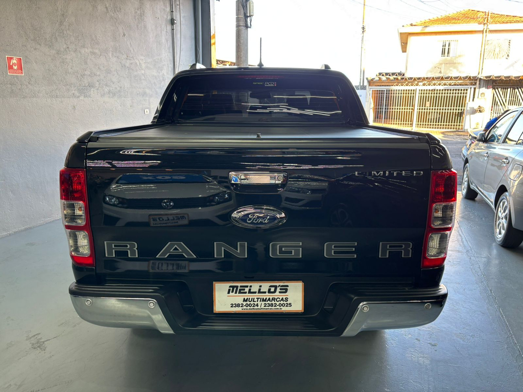 Ford Ranger (Cabine Dupla) Preto