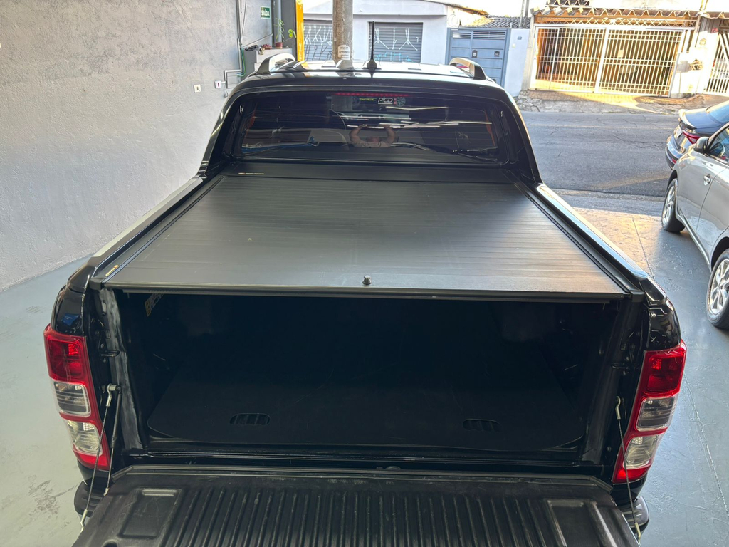 Ford Ranger (Cabine Dupla) Preto