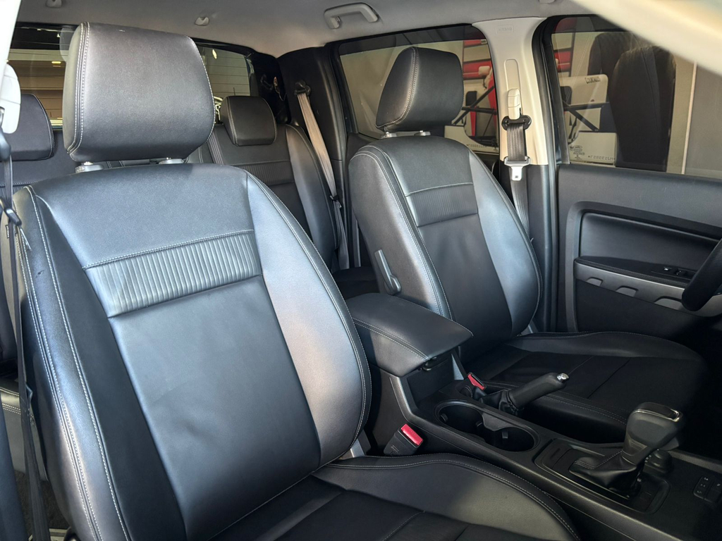 Ford Ranger (Cabine Dupla) Preto