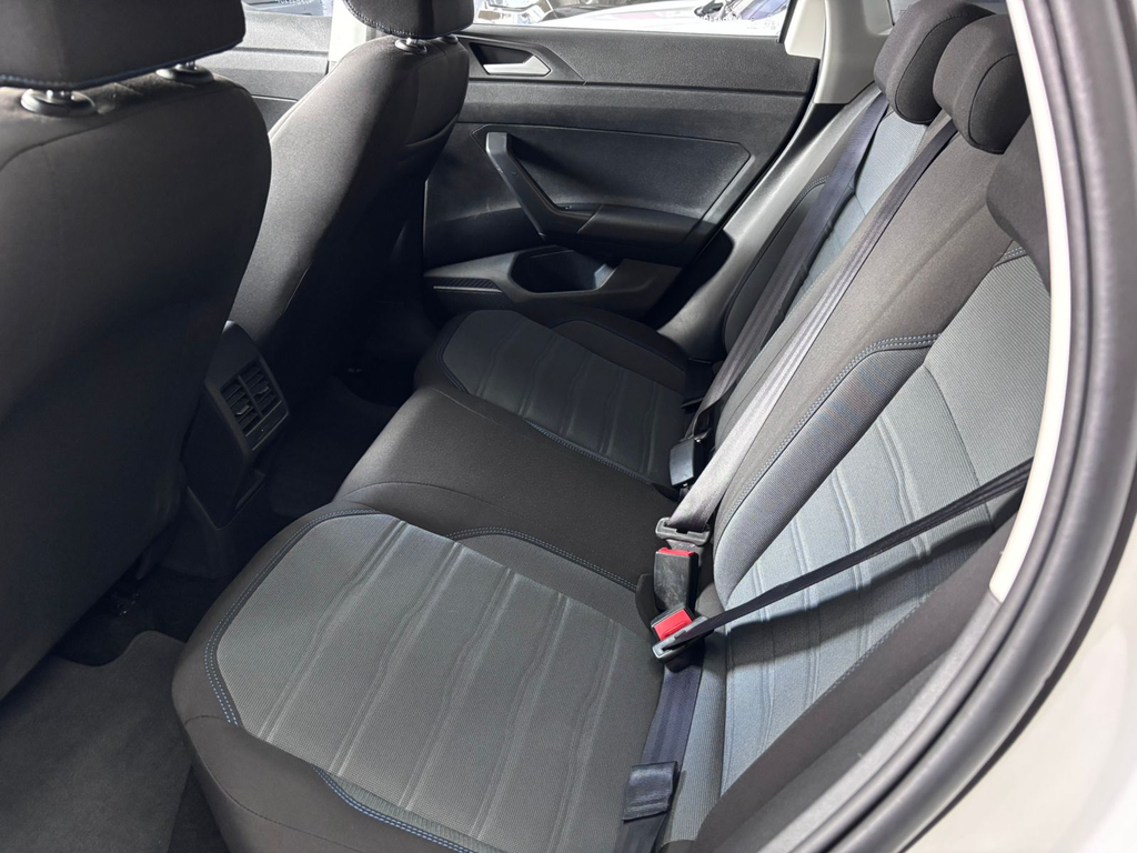 Volkswagen Nivus Branco