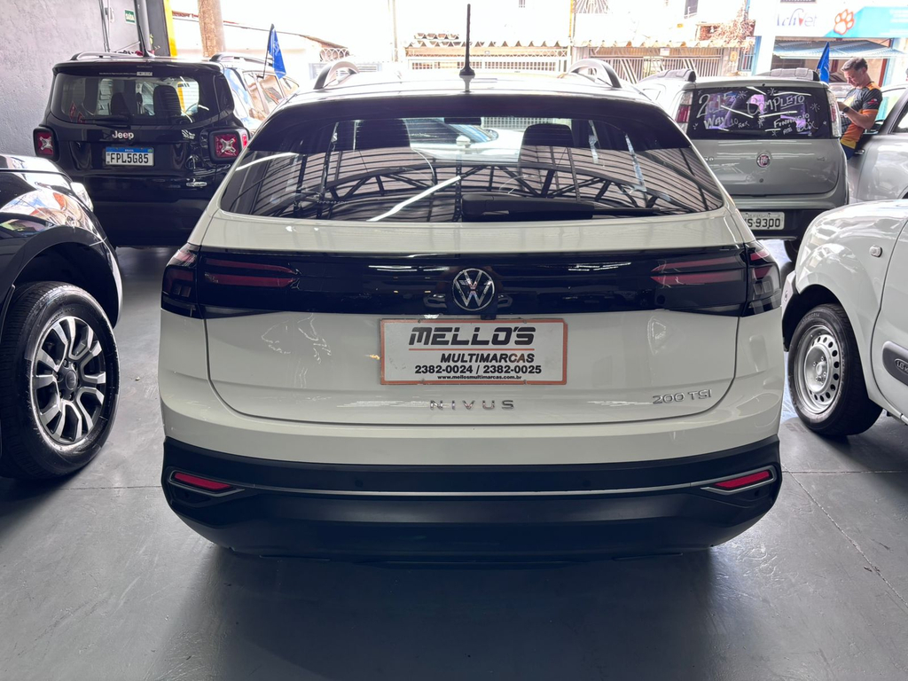 Volkswagen Nivus Branco