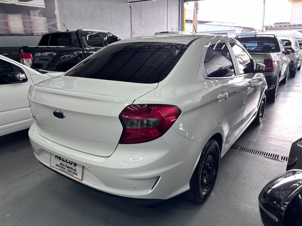 Ford Ka Sedan Branco