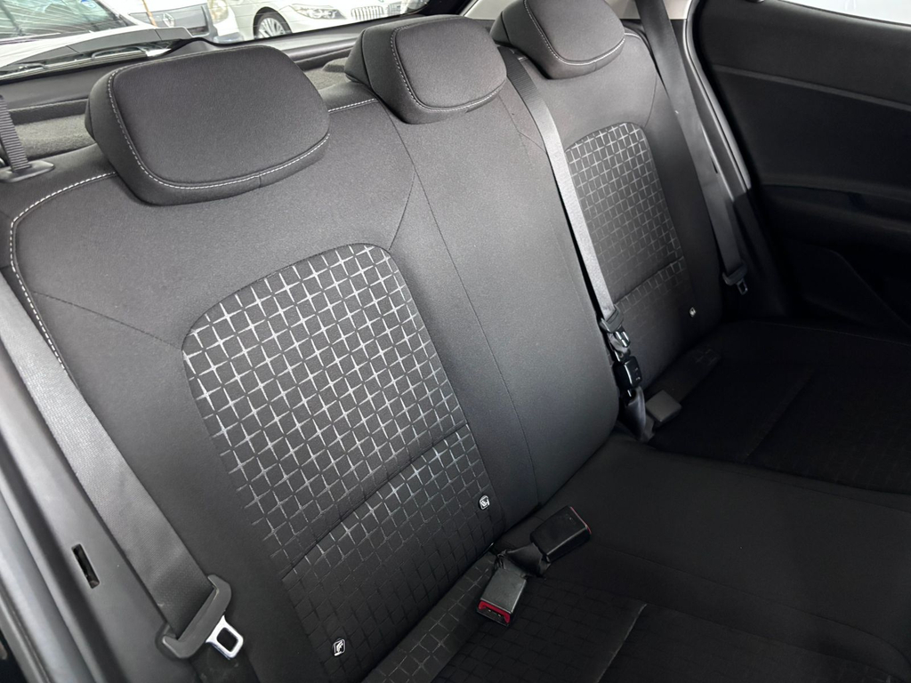 Hyundai HB20 Preto