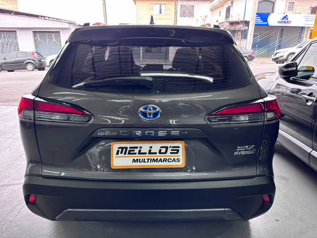 Toyota Corolla Cross Cinza