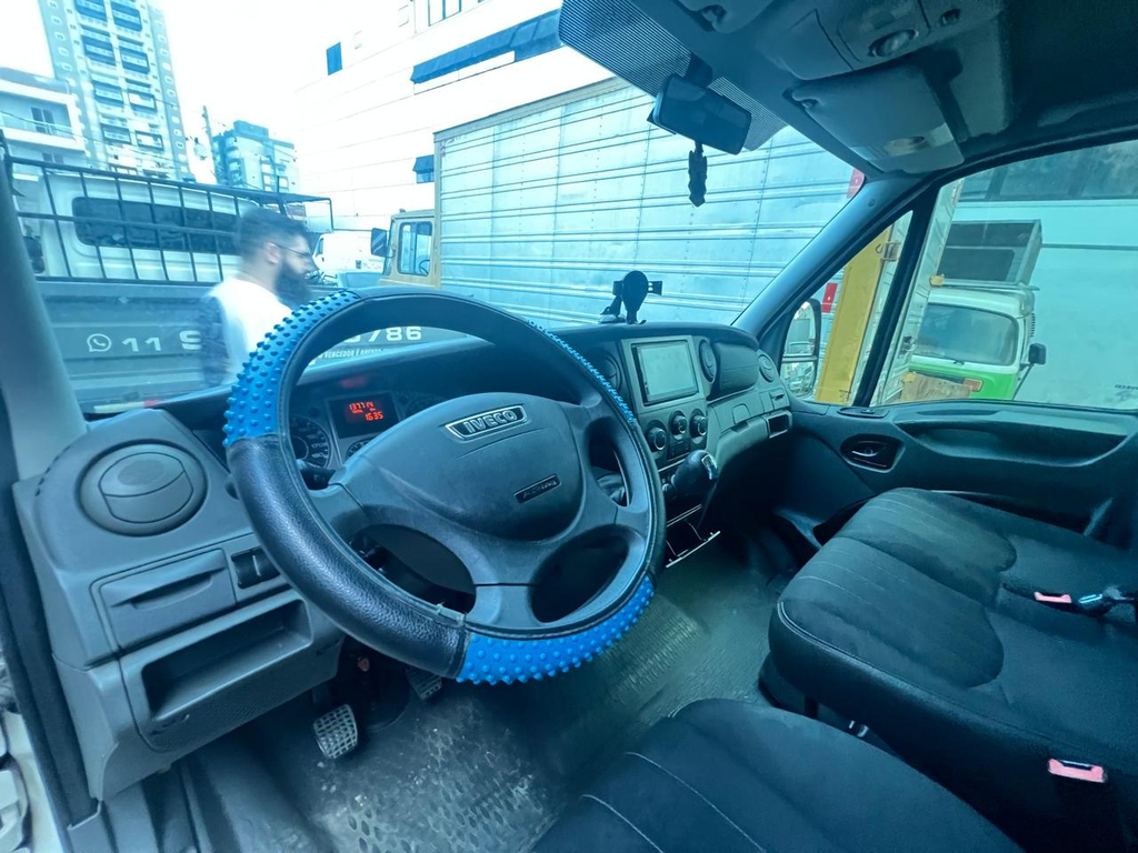 Iveco Daily Branco