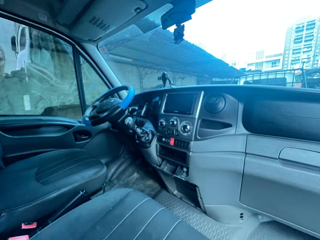 Iveco Daily Branco