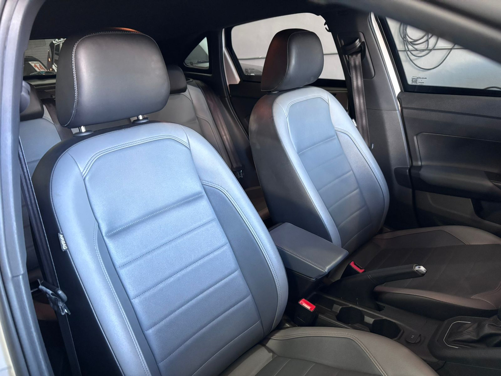 Volkswagen Nivus Branco