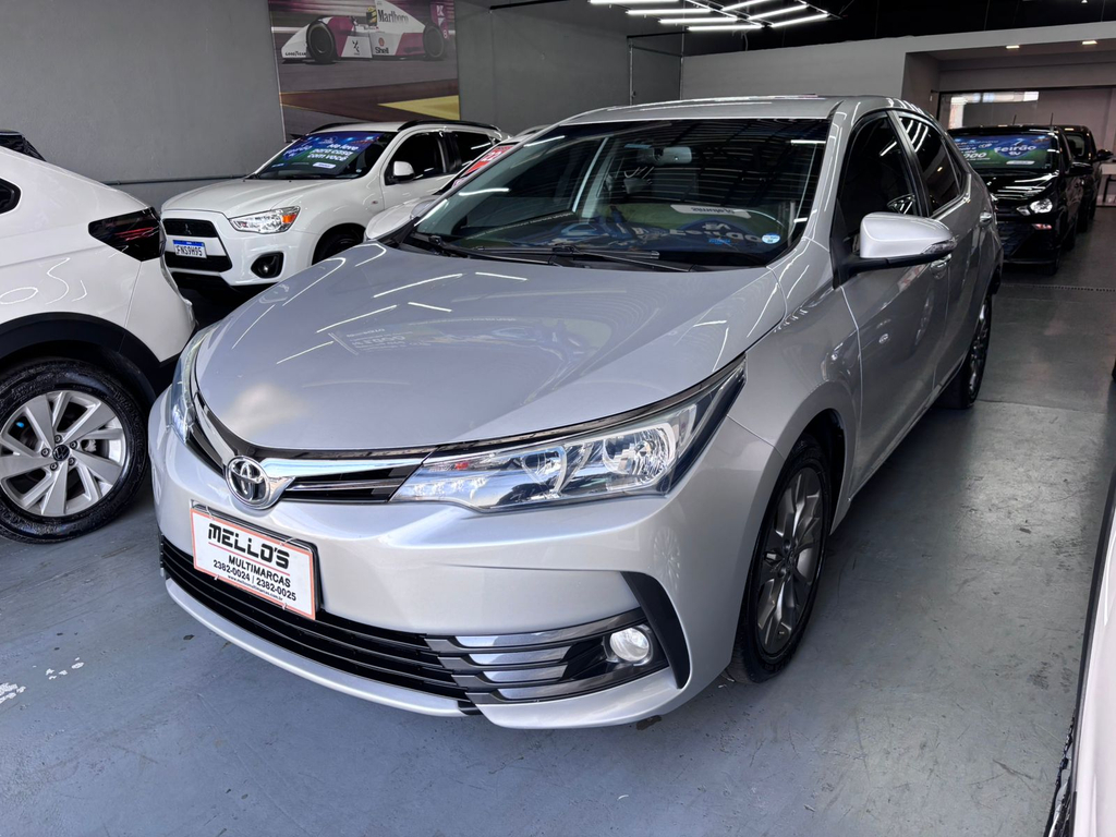 Toyota Corolla Prata