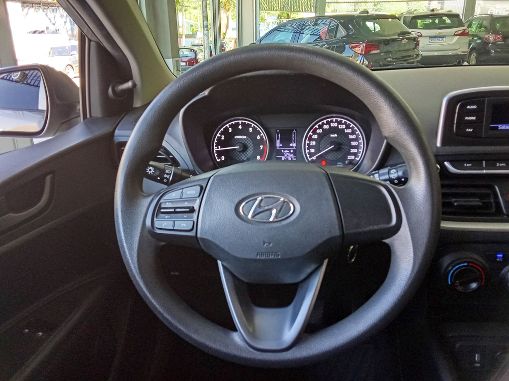 Hyundai HB20 Prata