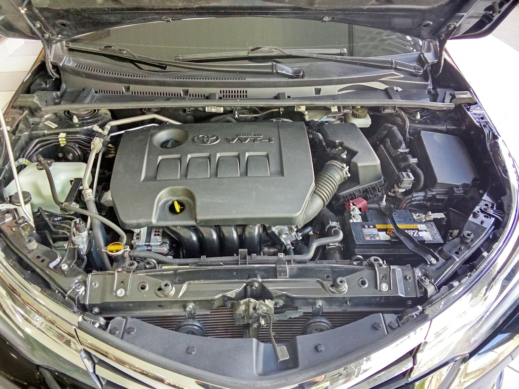 Toyota Corolla Preto