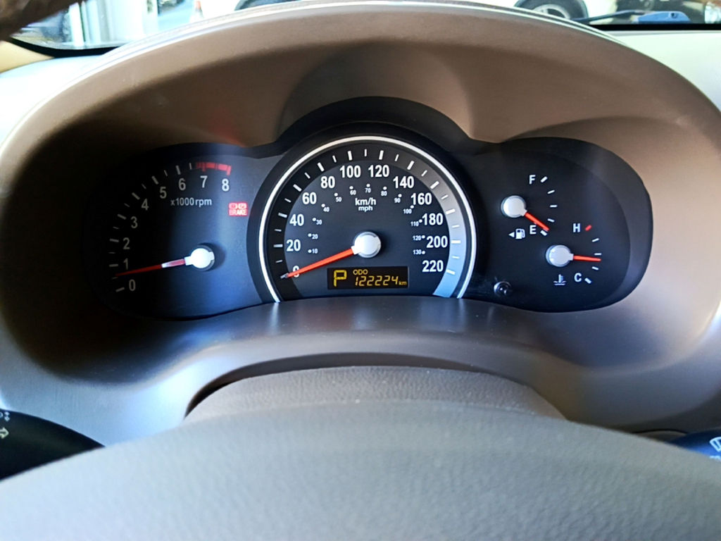 Kia Carnival Preto