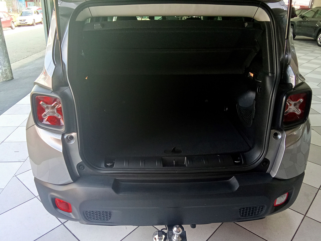 Jeep Renegade Prata