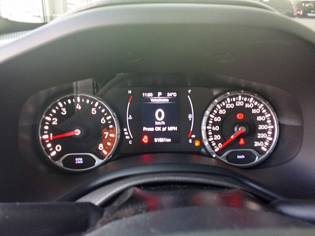Jeep Renegade Prata