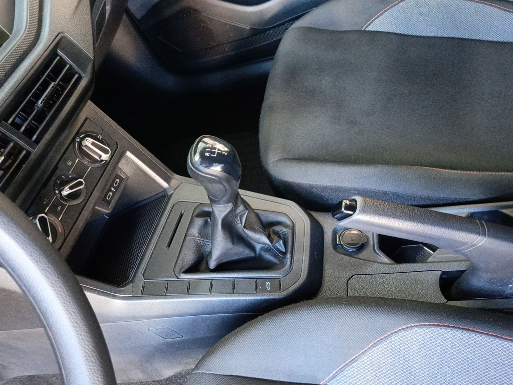 Volkswagen Polo Branco