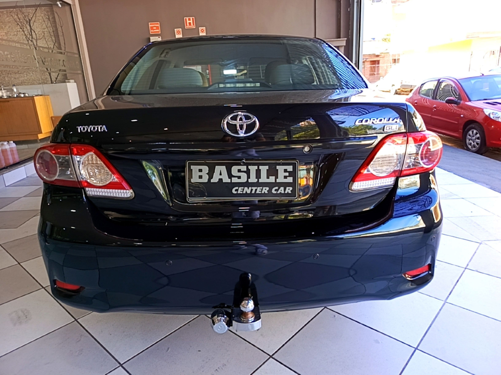 Toyota Corolla Preto