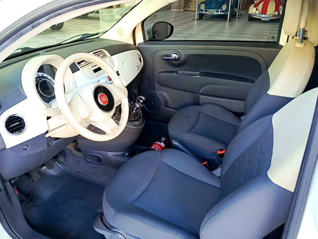 Fiat 500 Branco