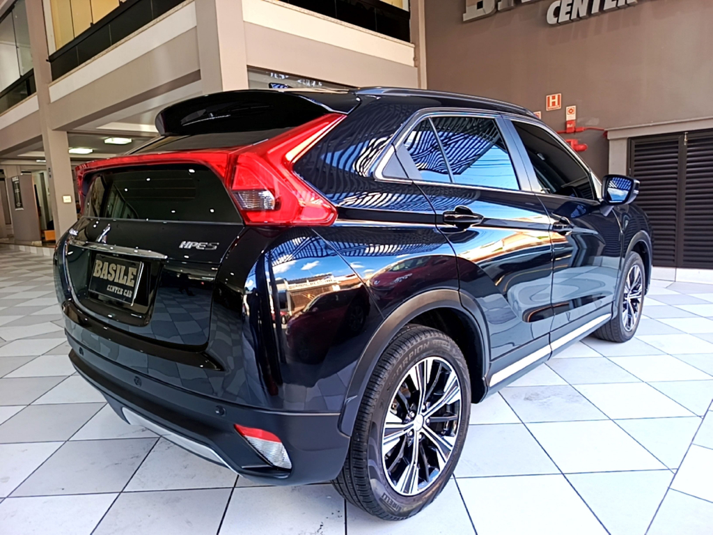Mitsubishi Eclipse Cross Preto
