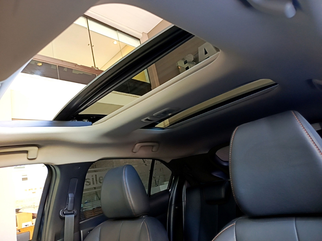 Mitsubishi Eclipse Cross Preto