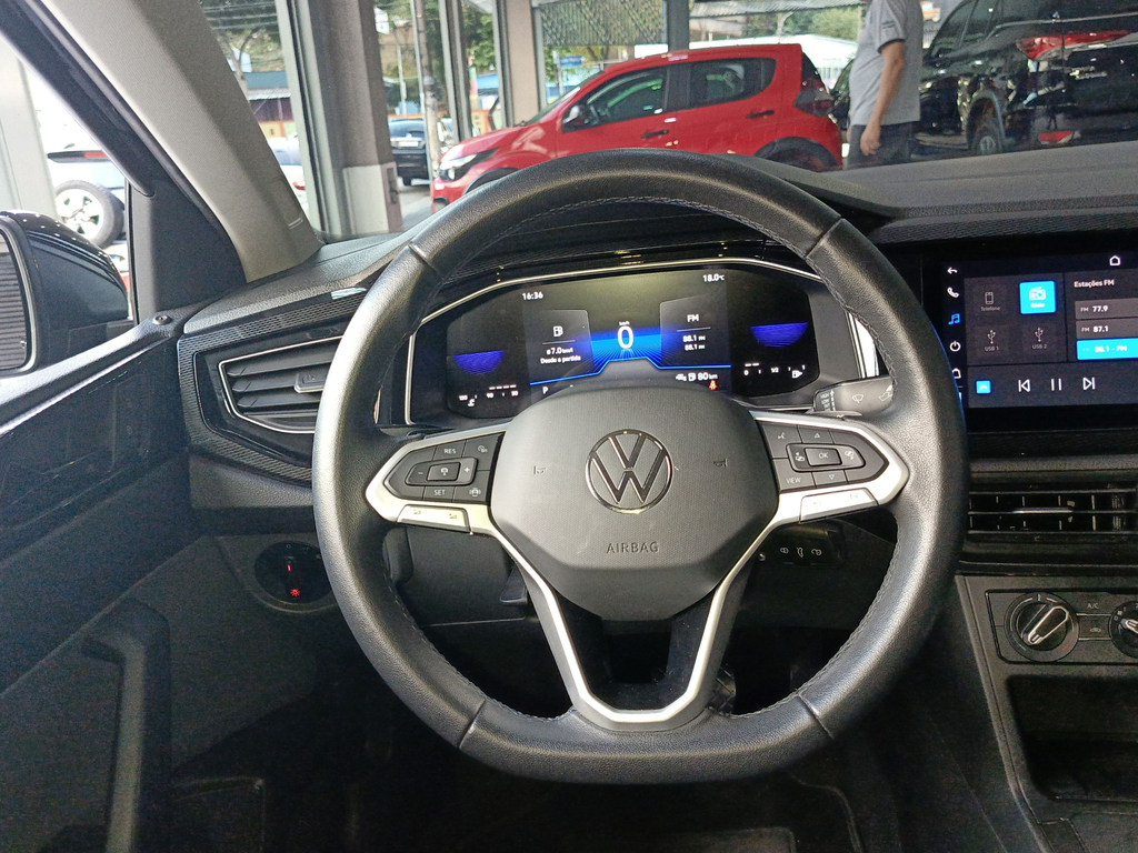 Volkswagen Virtus Preto