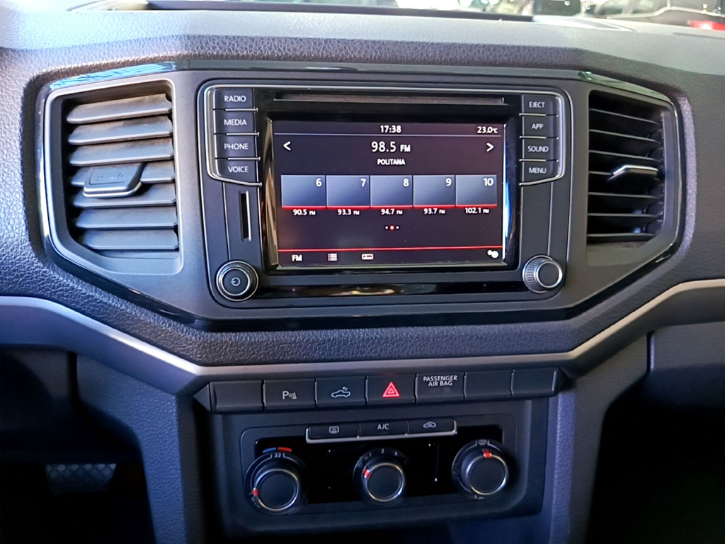 Volkswagen Amarok Prata