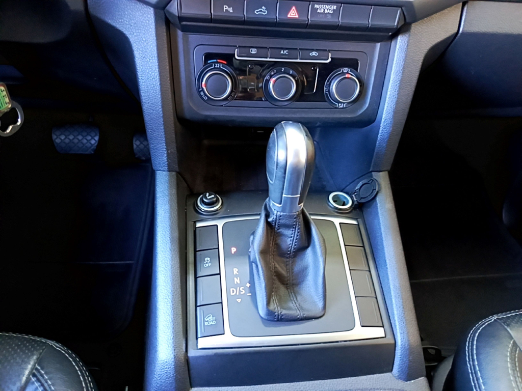 Volkswagen Amarok Prata