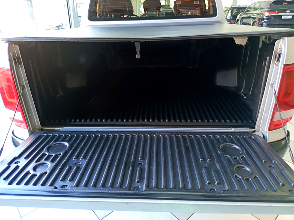 Volkswagen Amarok Prata