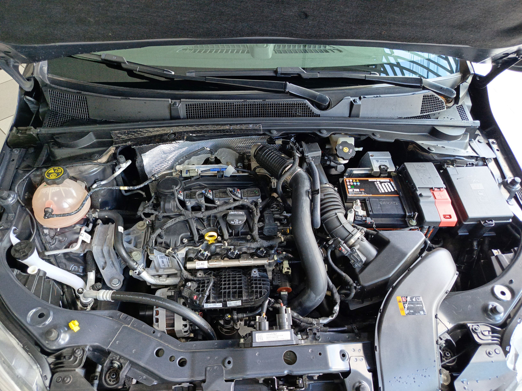 Chevrolet Onix Sedan Preto