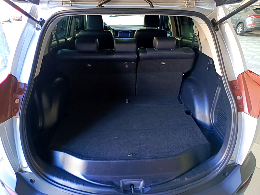 Toyota RAV4 Prata