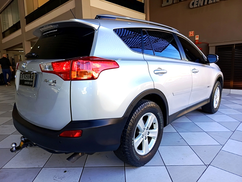 Toyota RAV4 Prata