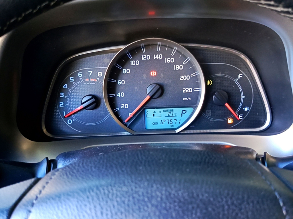 Toyota RAV4 Prata