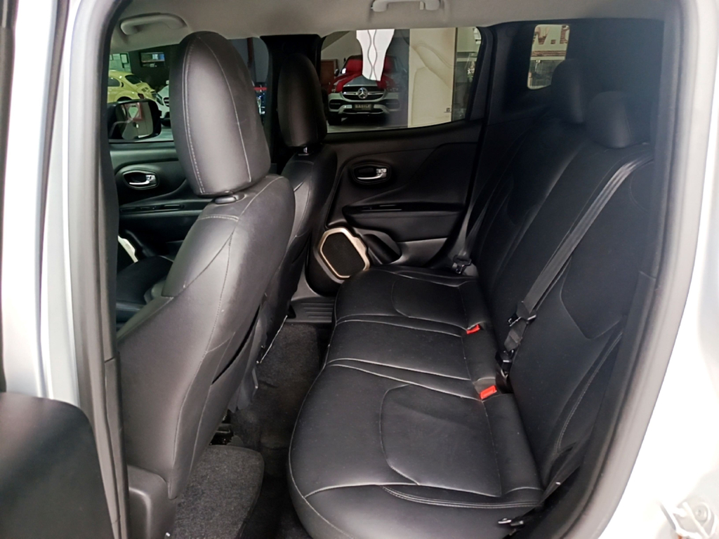 Jeep Renegade Prata