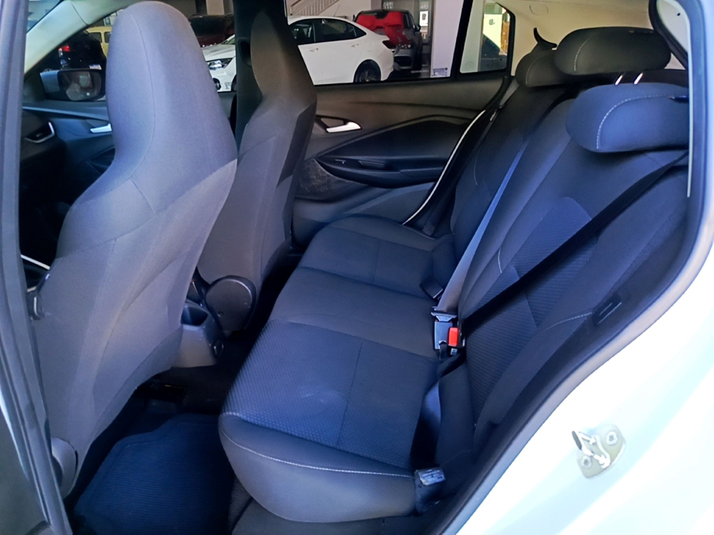 Chevrolet Onix Branco
