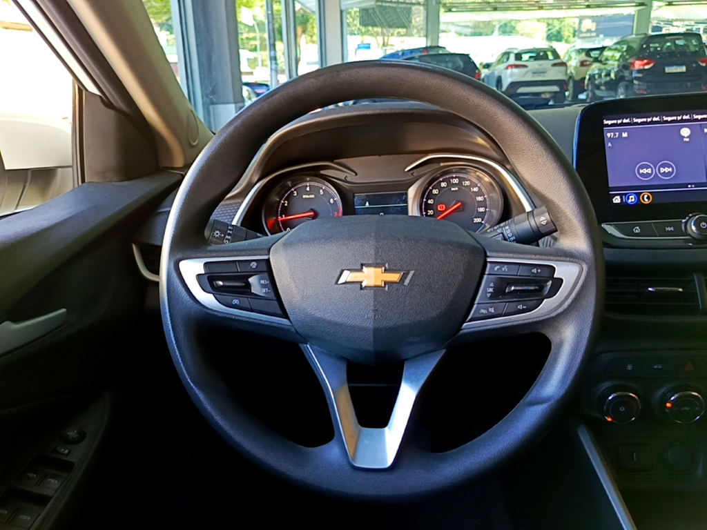 Chevrolet Onix Branco