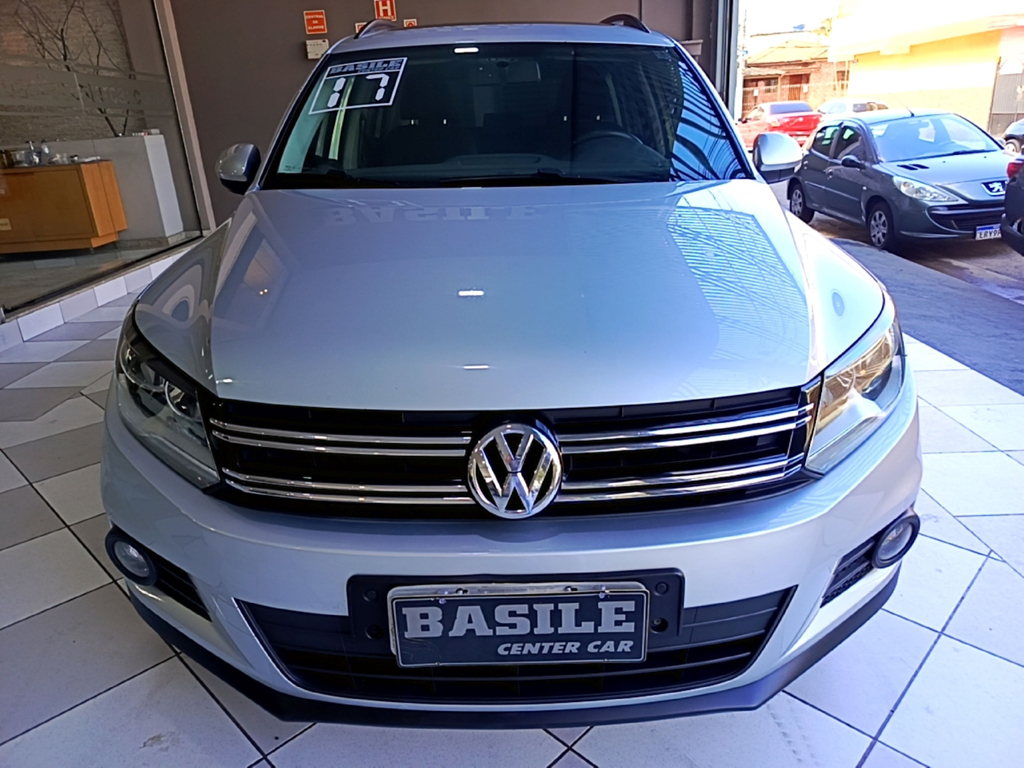 Volkswagen Tiguan Prata
