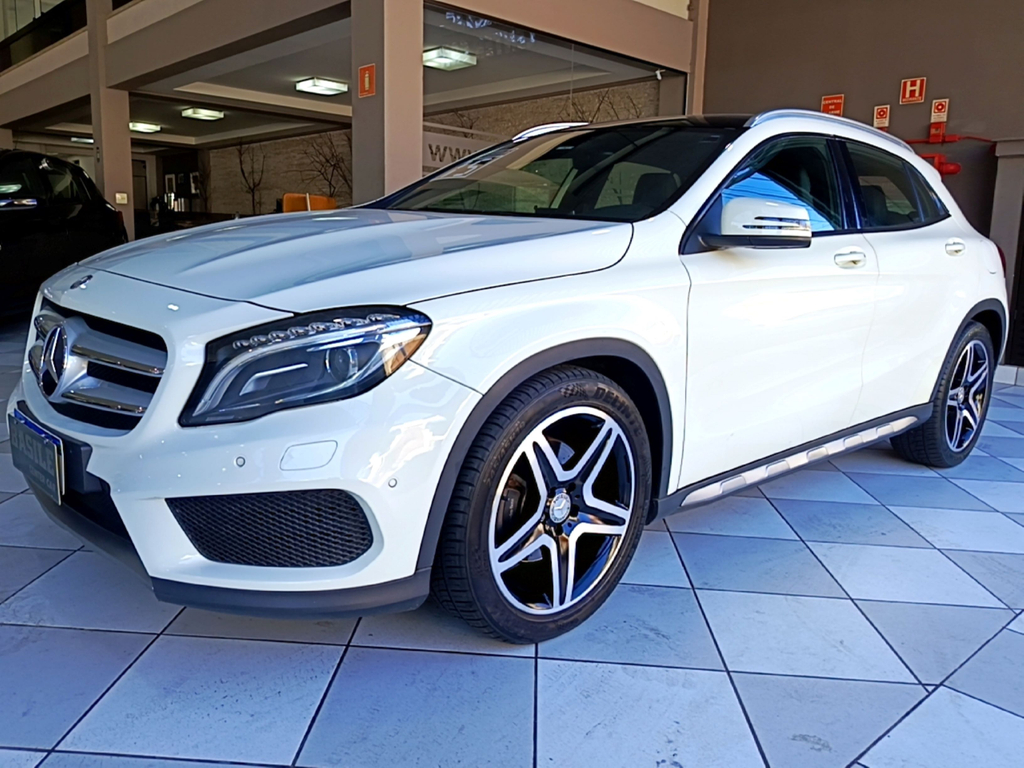 Mercedes Benz GLA-250 Branco